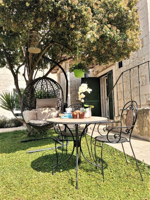 Jes Old Town Studio Apartment Сплит Екстериор снимка